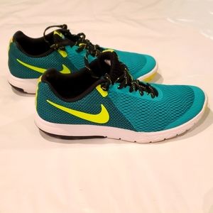 Women's Nike Flex Experience RN5 Running Shoes sz7